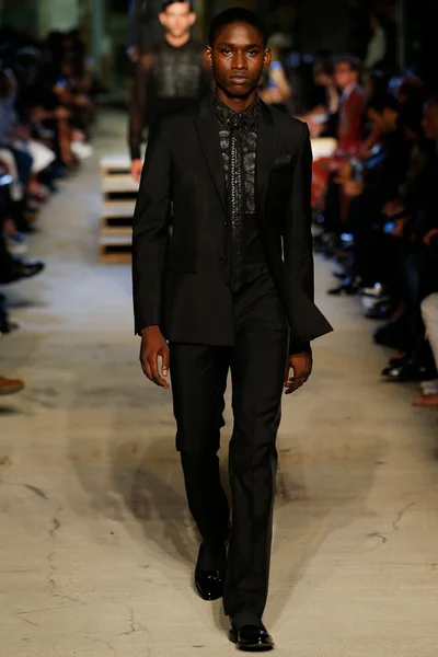 Look 36